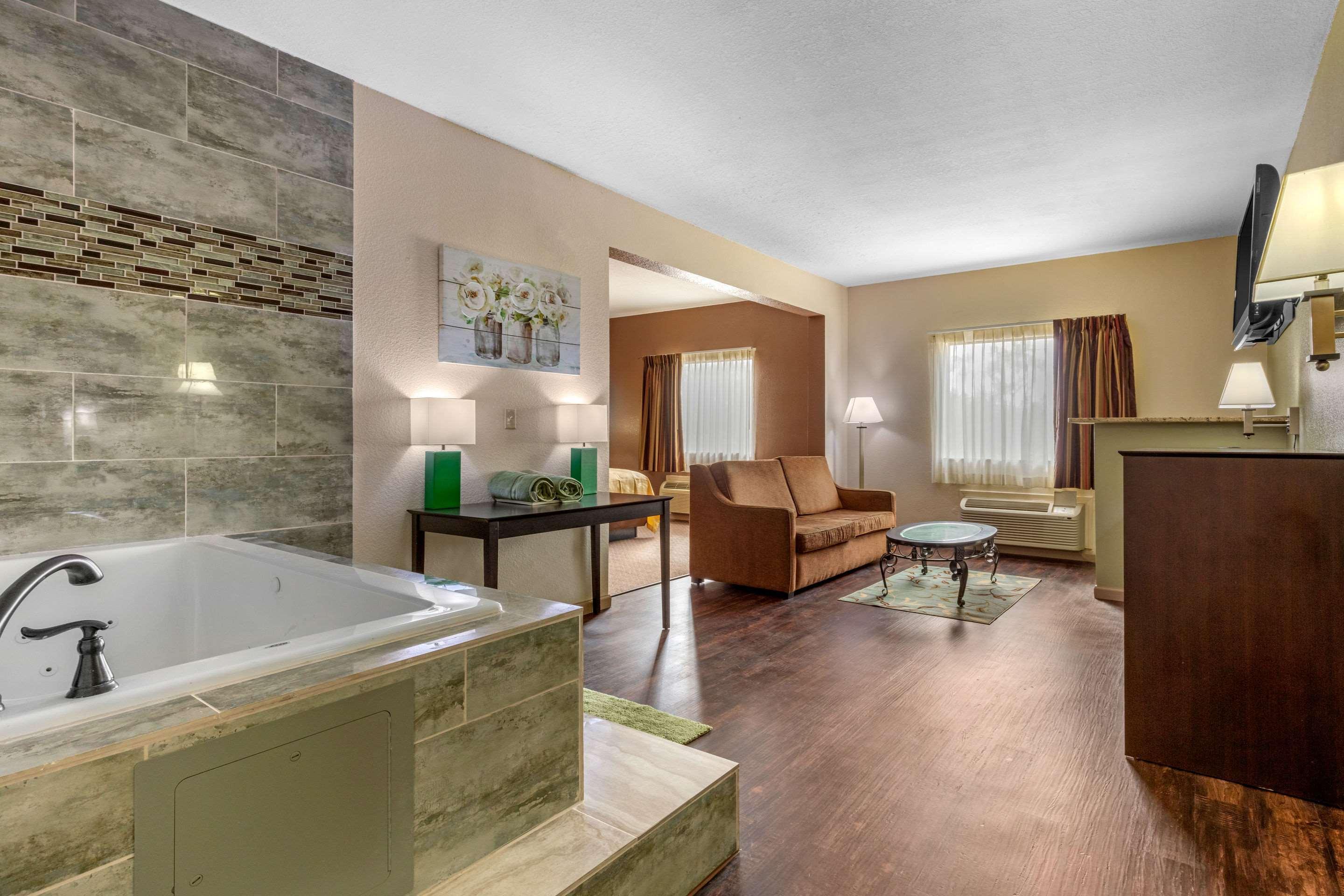 Quality Inn West Memphis I-40 Exterior foto